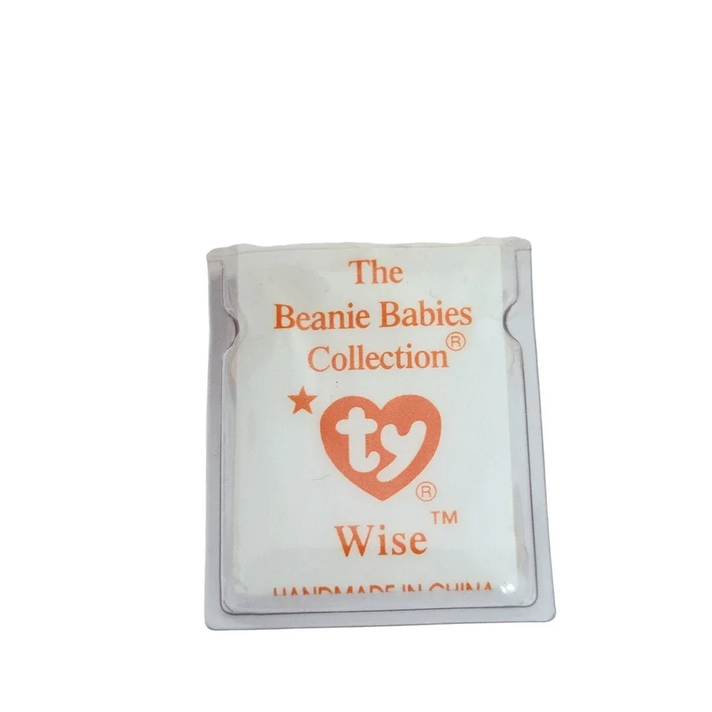 Ty Beanie Baby Wise the Owl Graduation Class of 1998 Brown Plush with Cap Tassel